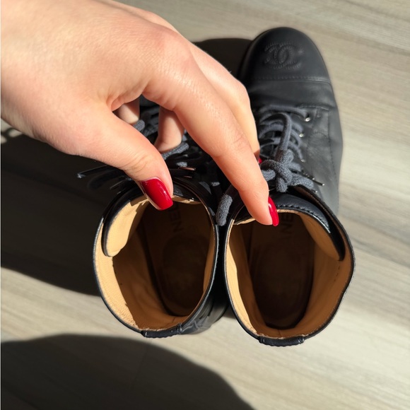 CHANEL Dark navy blue Leather Lace-Up Boots - Picture 6 of 6
